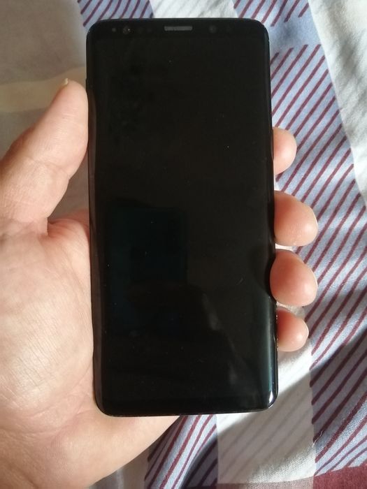 Продам Samsung s9
