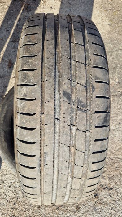 2 x NOKIAN Powerproof 235 55 19 vara DOT 4623