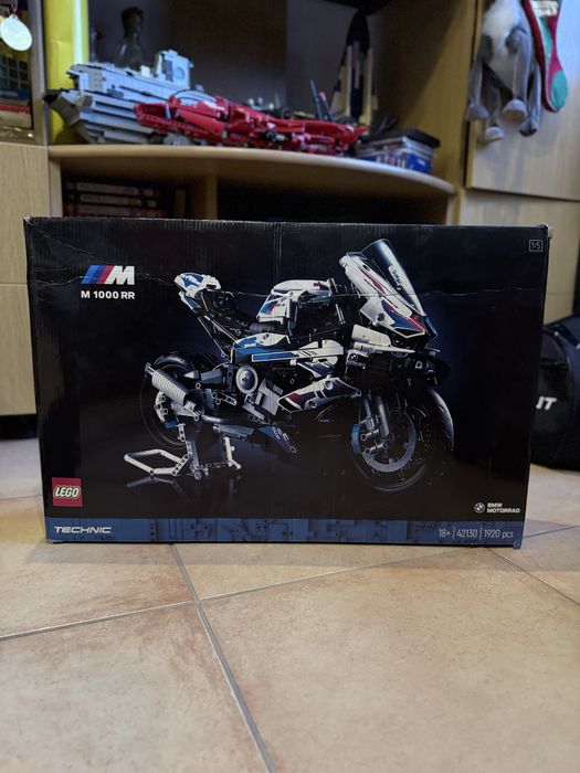 Motocicleta LEGO BMW M 1000 RR