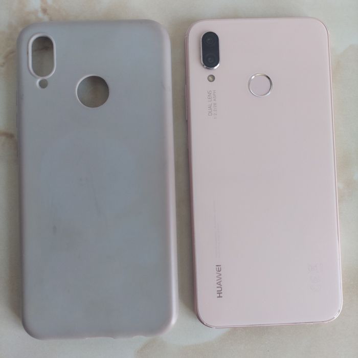 Vând Huawei P20 Lite (roz) fără probleme + husă BONUS //poze reale