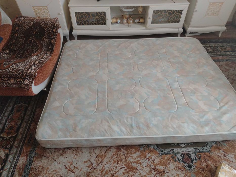 Матрас для кровати 160*200