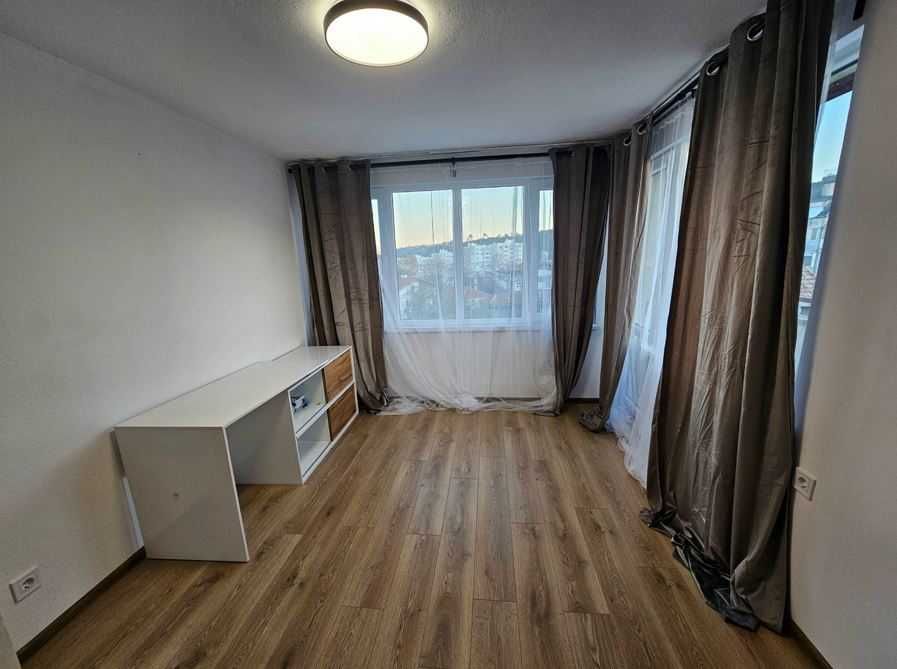 Дава се под наем Тристаен апартамент в Варна, Аспарухово - 70 кв.м за 475 € - Снимка #10