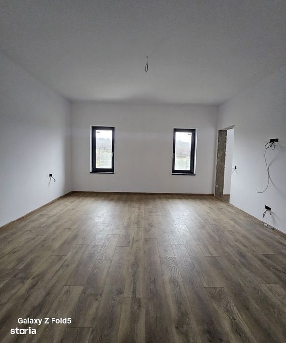 Casa NOUA de vânzare Dealurile Oradiei, zona Izvorului