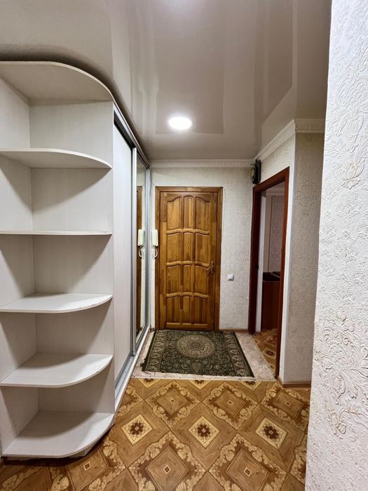 ПРОДАМ 2-ух комнатную КВАРТИРУ