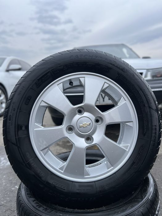 Jentra saka 15  formula 1:1