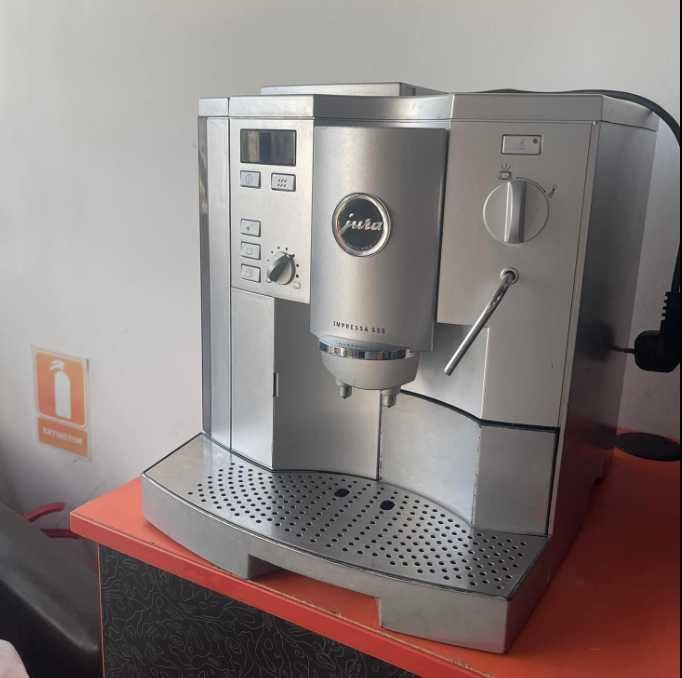 cafetiera defecta pentru piese