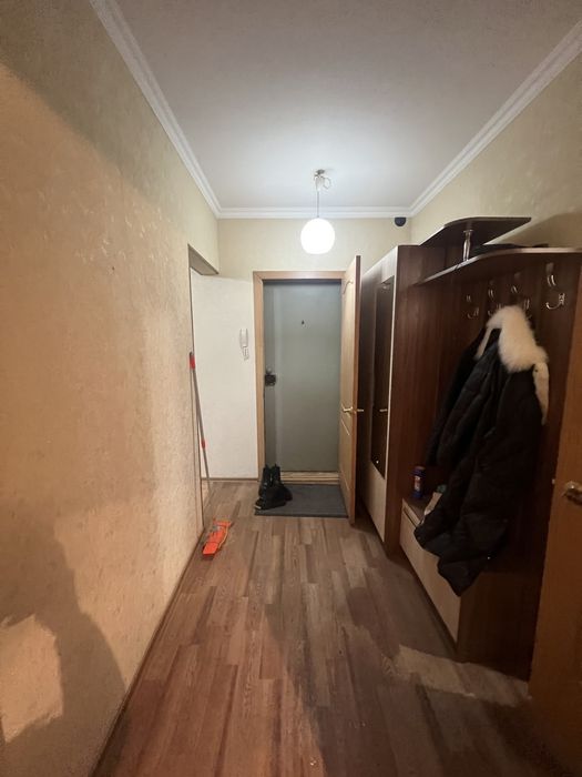 Сдам  срочно 1,5 кв за 140000