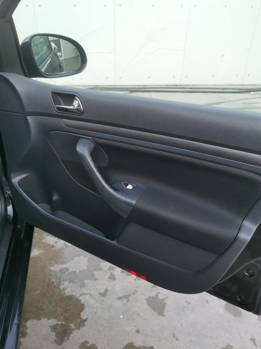 Vând Golf 5! Motor 1.9