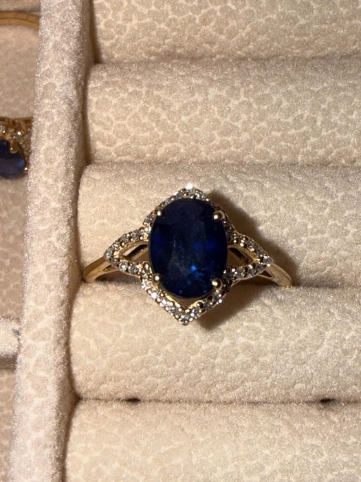Inel din Aur Galben 14K cu Safir Natural și 36 Diamante (Certificat HRD Antwerp)