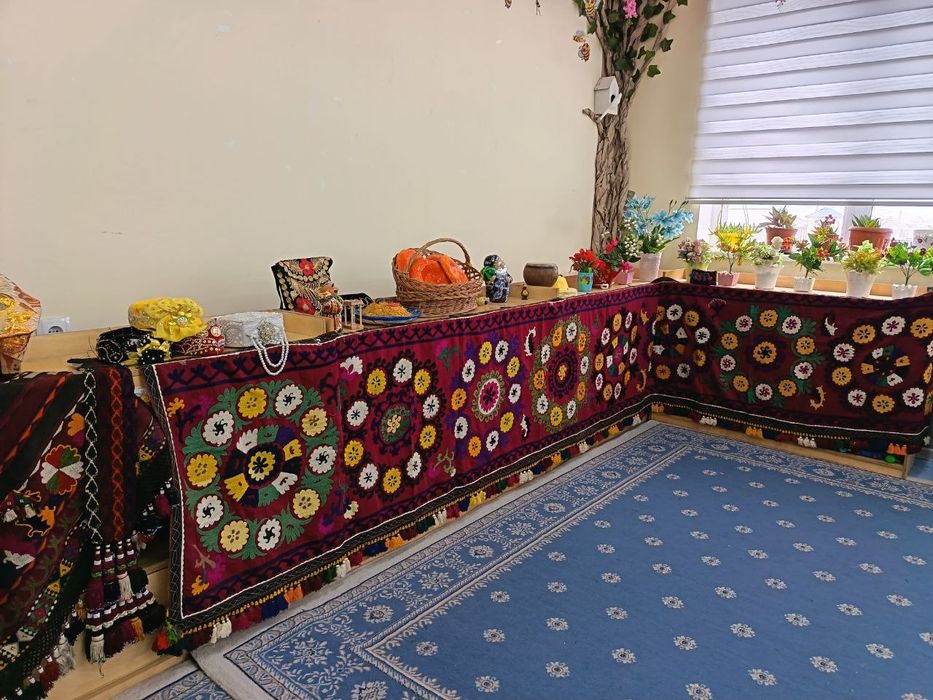 Soʻzana qadimgi 50 yillik qoʻl mehnati