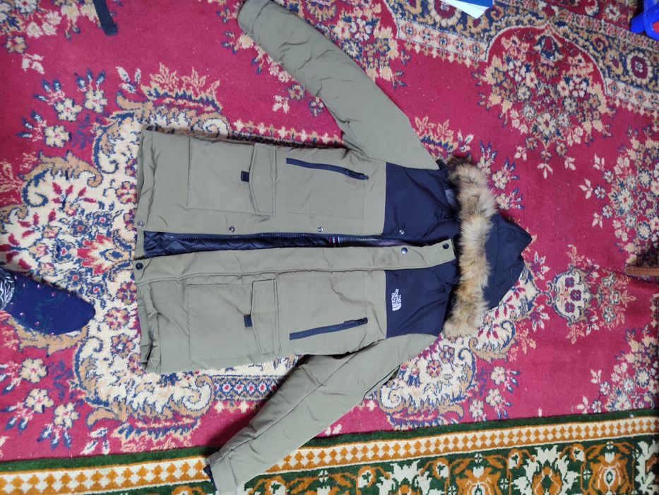 Продам куртку Зима.