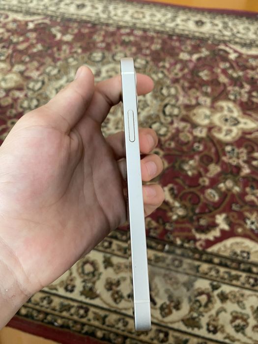 12 айфон, продам