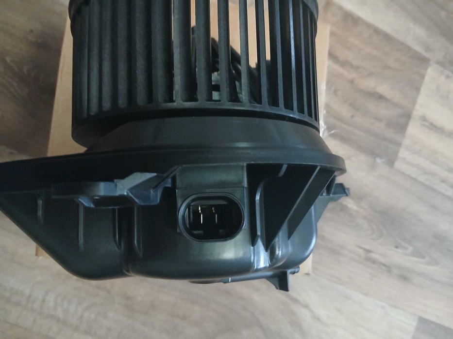 Вентилатор Ситроен Берлинго НОВ