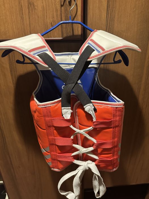 Протектор для тхэквондо adidas(размер 3)