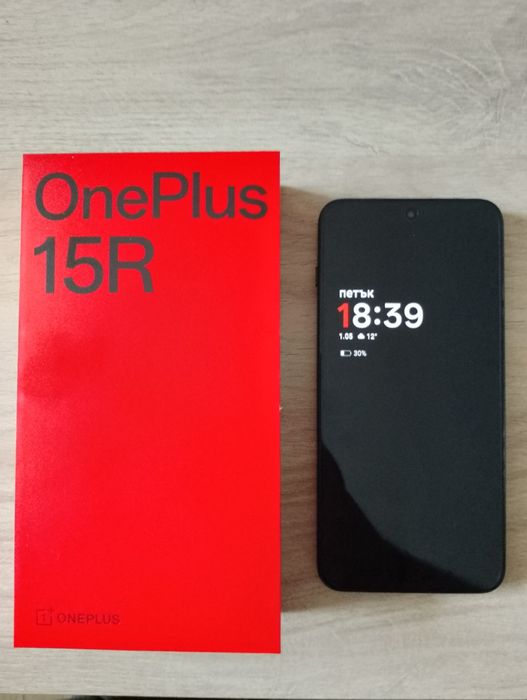 Oneplus 15R 512/12гб рам