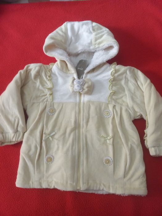 Весенняя куртка для девочки