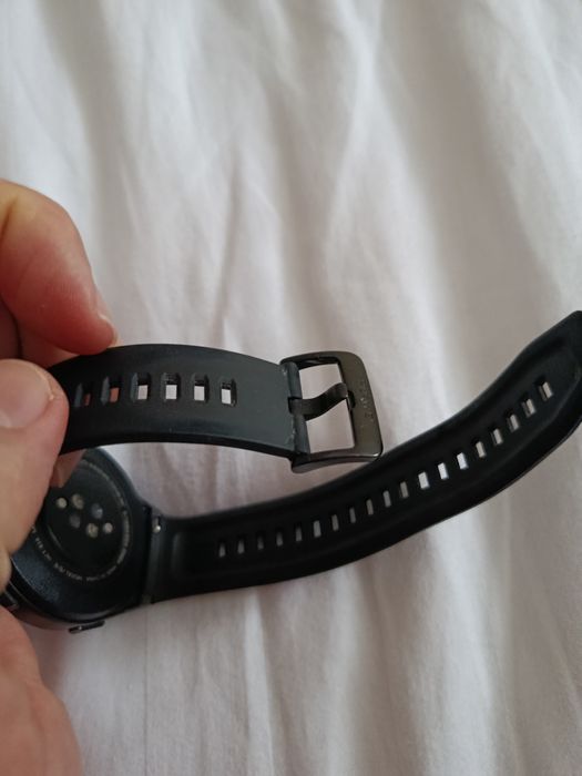 Смарт часовник Huawei Watch GT2e - Отлично състояние, брутална батери