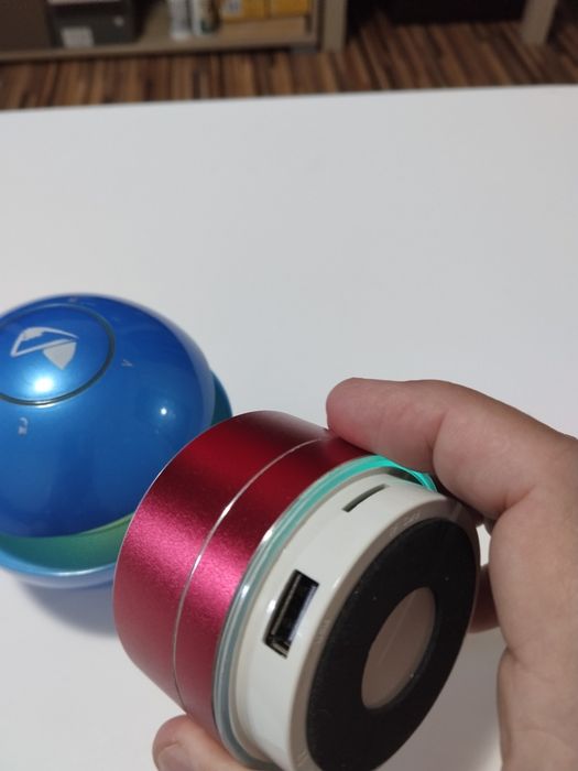 Boxe bluetooth 2 buc / 30 lei