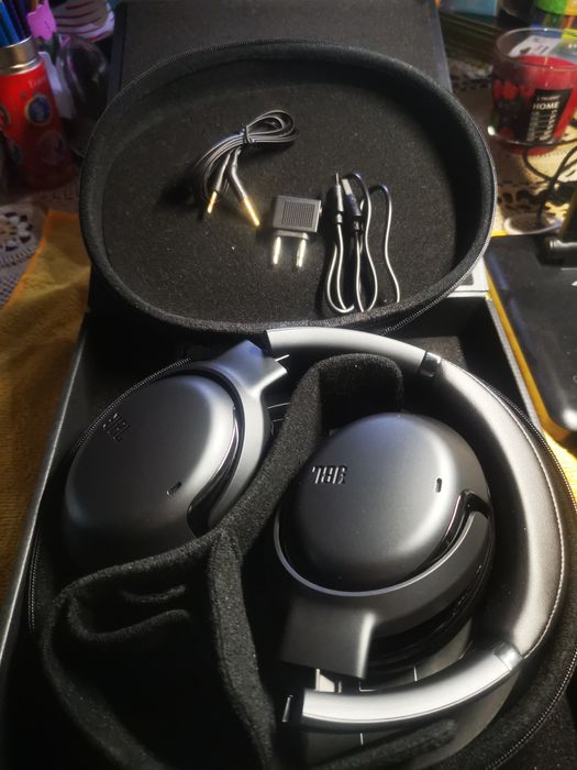 Casti Jbl Tour One Garantie 3 ani EMAG