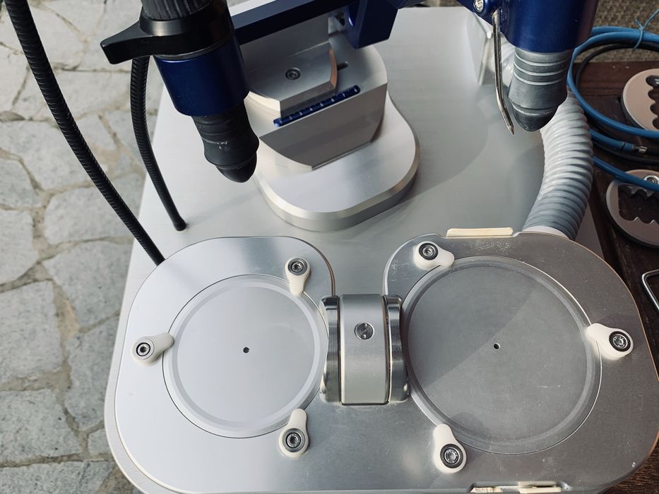 Микро-копирна фрезова машина Amann Girrbach