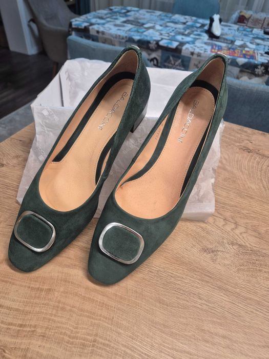 Обувки официални