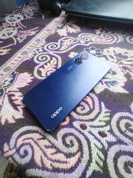 Телефон oppo a17