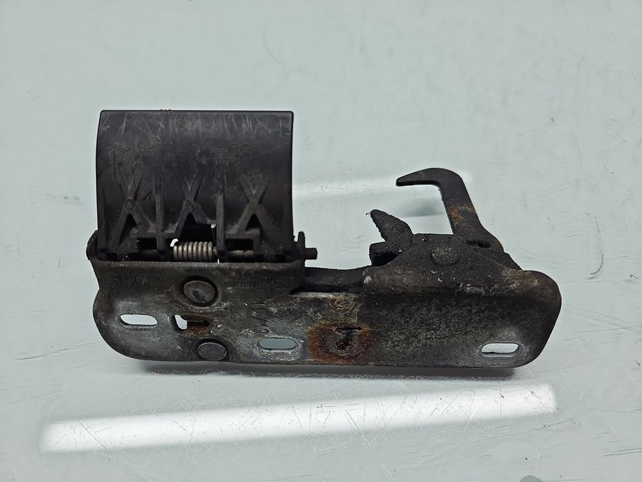 Maner deschidere capota Volkswagen Passat B7 (362) [Fabr 2010-2014] Se