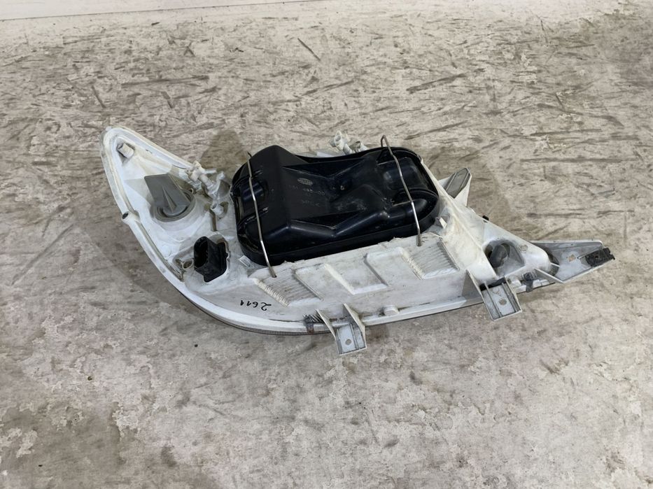 Far stanga Mercedes Sprinter 1, facelift, 2002, 2003, 2004, 2005, 2006