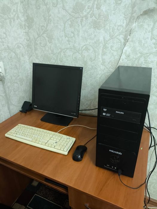 Срочно продам  рабочий компьютер