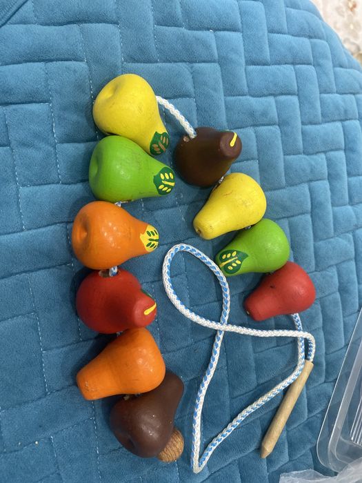 Продам развивающие игрушки