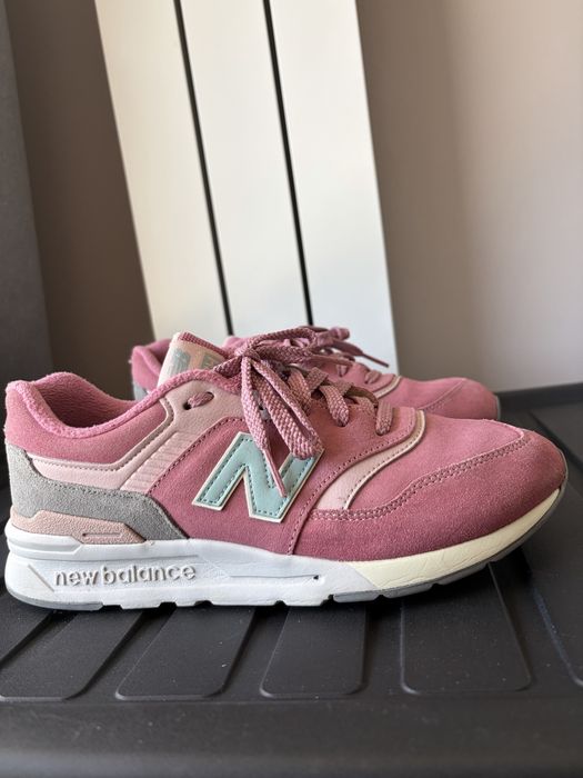 New Balance 997H Розови