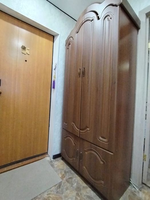 Продам шкаф и комод