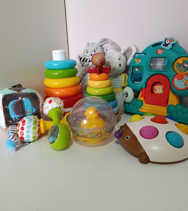 Сет от бебешки играчки