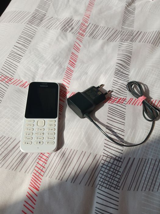 Nokia 222 Като нова.