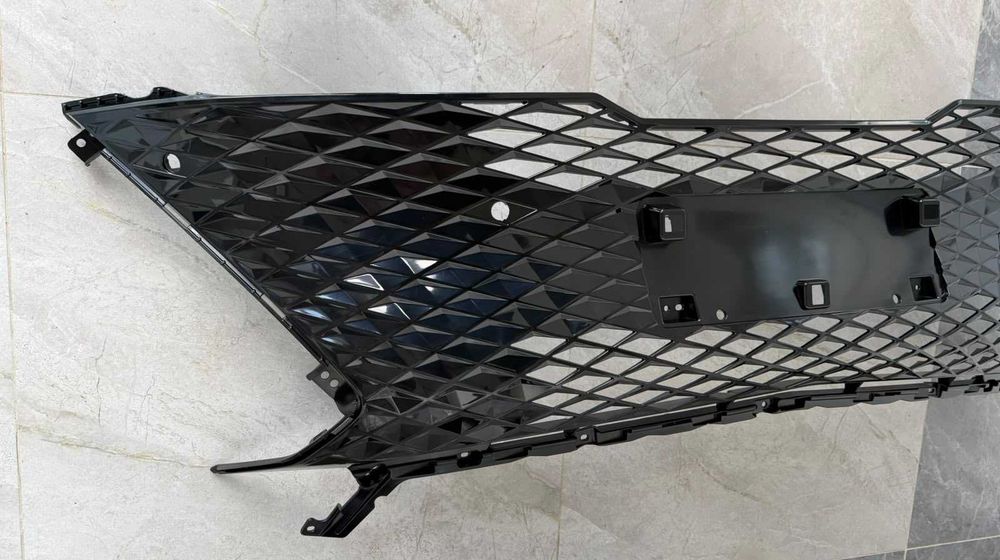 Решотка радиатора Geely Coolray
