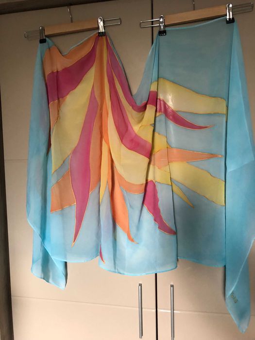 Ръчно рисуван шал / парео