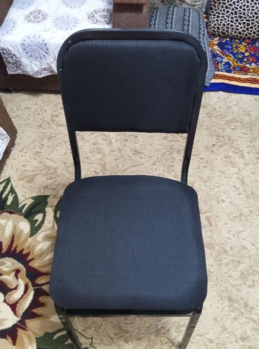 Продаётся парта со стулом