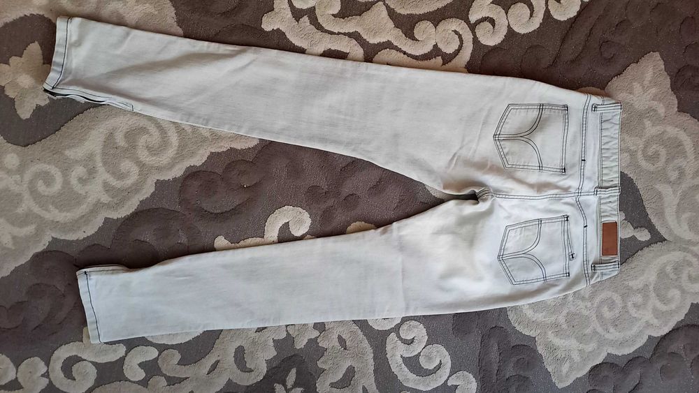 Дамски светли дънки MINIMUM