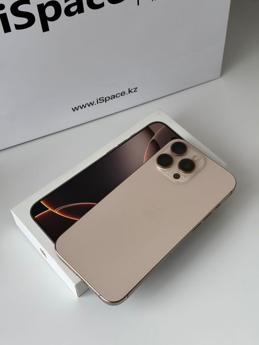 iPhone 16 Pro Max