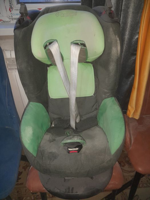 Продам детское кресло