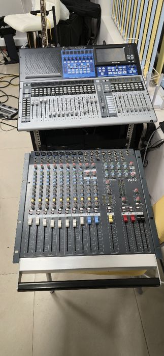 Мишпулт-Allan heath  PA12..