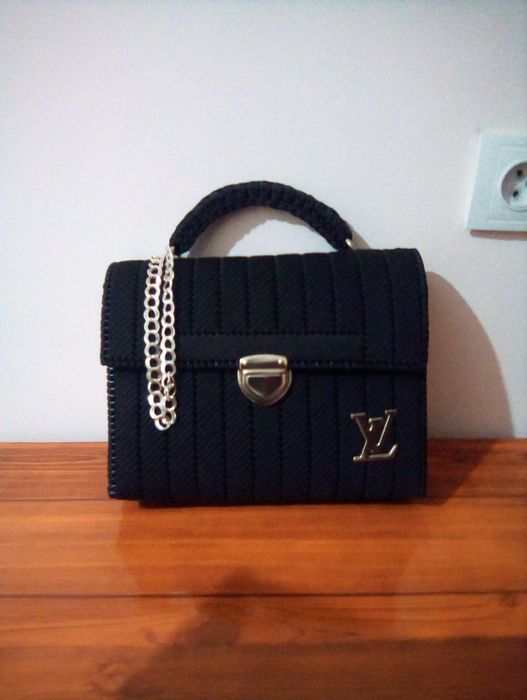 Сумки и клатчи,хенд мейд