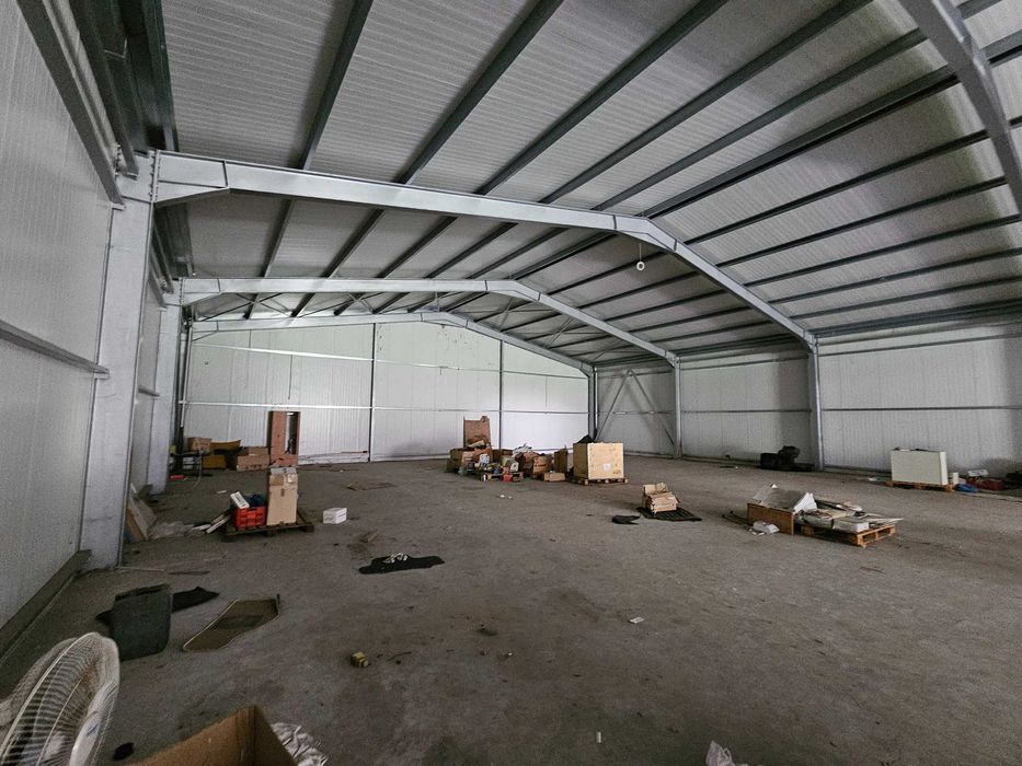 Продава се промишлена сграда от 1.100m2 Елефтеруполис КАВАЛА код 4699