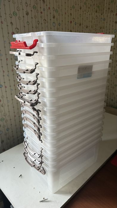 Продам стол и стулья