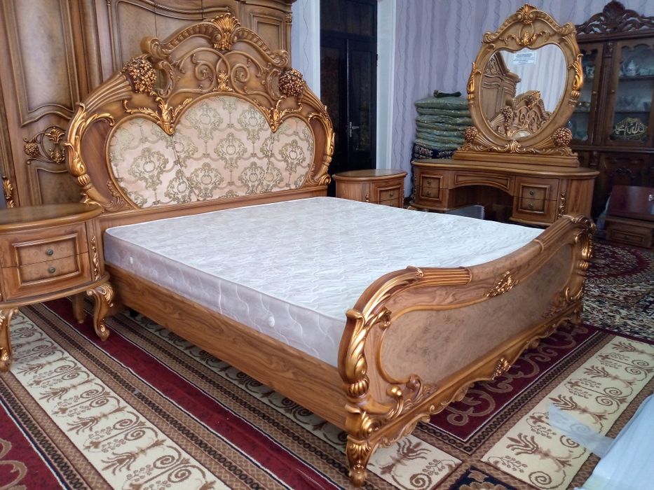 Спальни гарнитур Дубайски отличном состоянии