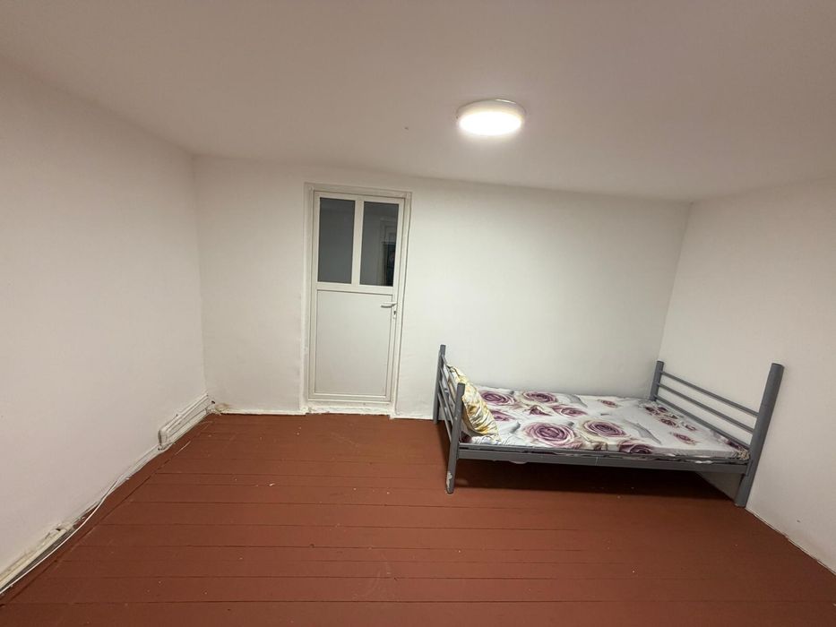 Casa de inchiriat  Bucuresti Sector 1 Str Baia Spriei