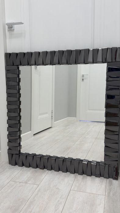 Зеркало декоративное