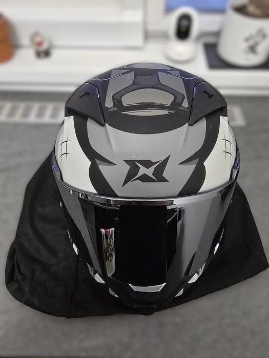 Echipament moto (casca + bocanci + geaca)