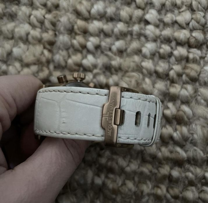 Дамски часовник Jacques Lemans