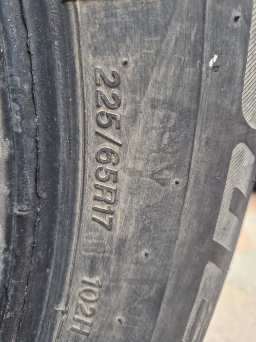 Шины 225/65R17 1 штук